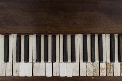 How To Clean A Piano