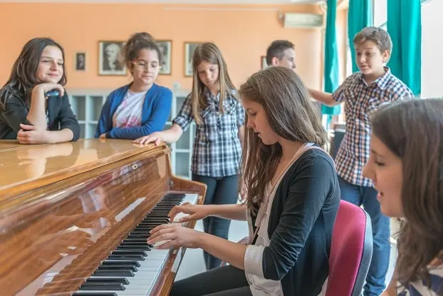 A Finger Number Board Game For Primer Piano Students