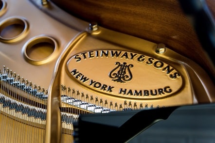 Steinway срещу Fazioli – Кое е пианотоSteinway срещу Fazioli – Кое е пианото  